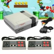 Klassische Spielkonsole mit 620 vorinstallierten Retro-Spielen und 2 Controllern